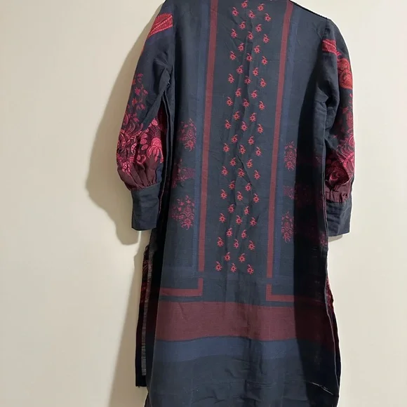 Pakistani Tunic - Picture 8 of 8